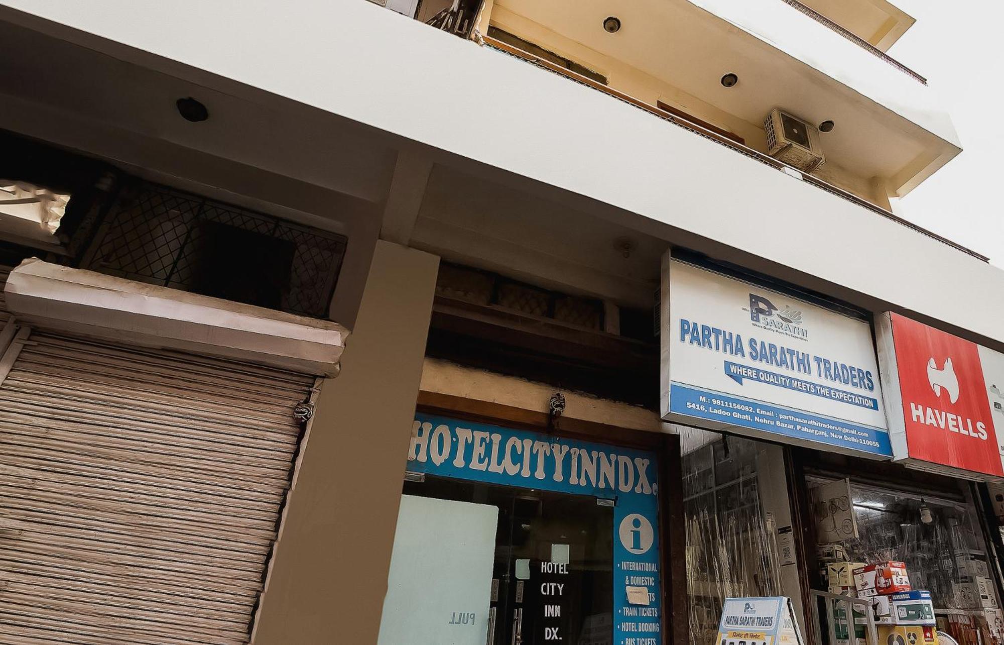 Hotel Om Paharganj New Delhi