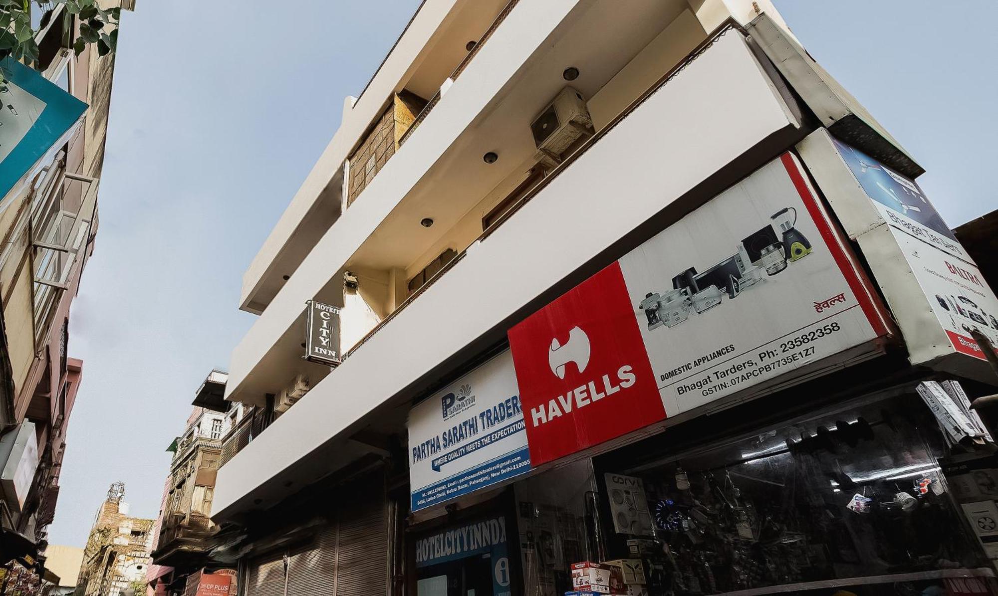 Hotel Om Paharganj Hotel