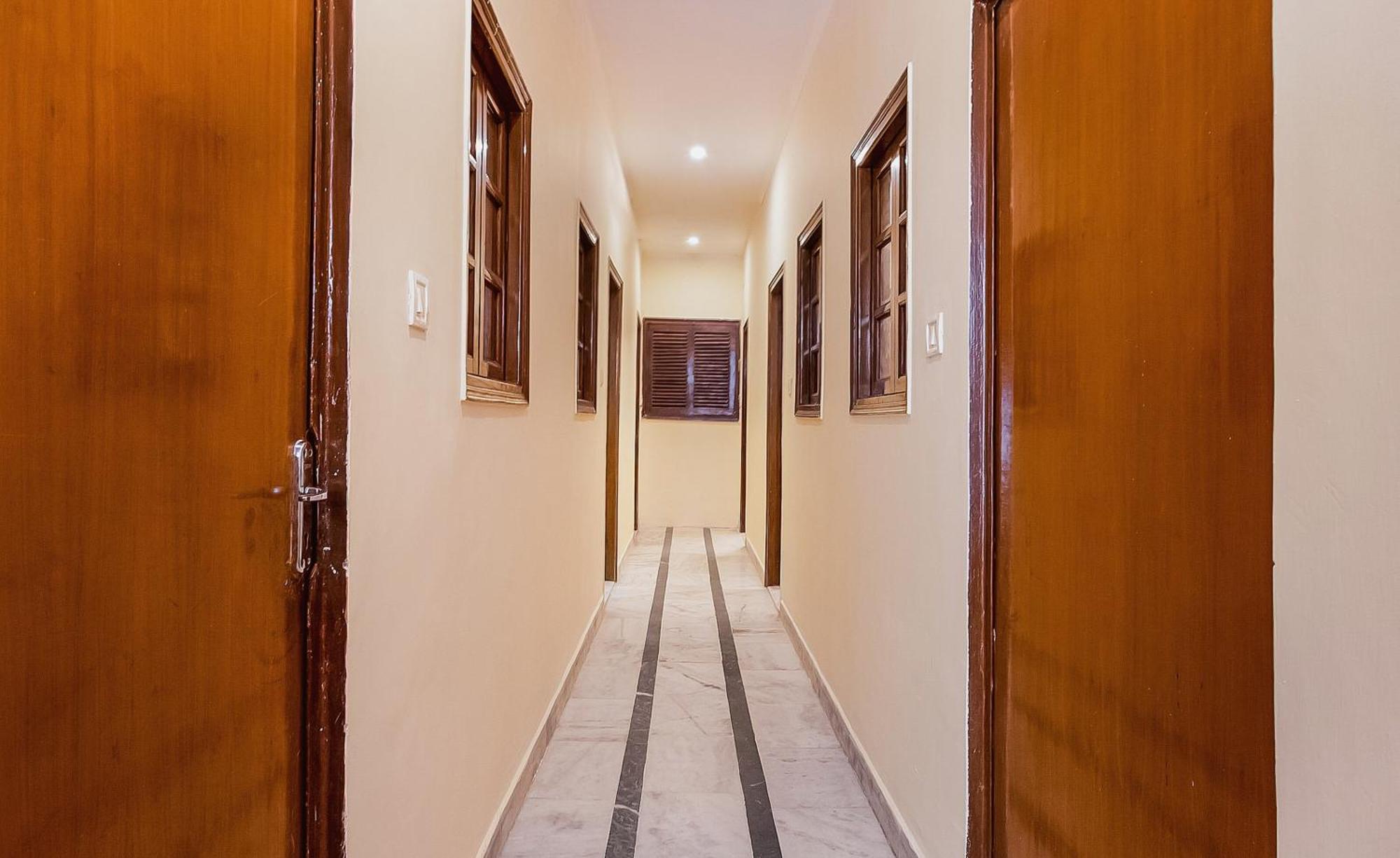Hotel Hotel Om Paharganj New Delhi